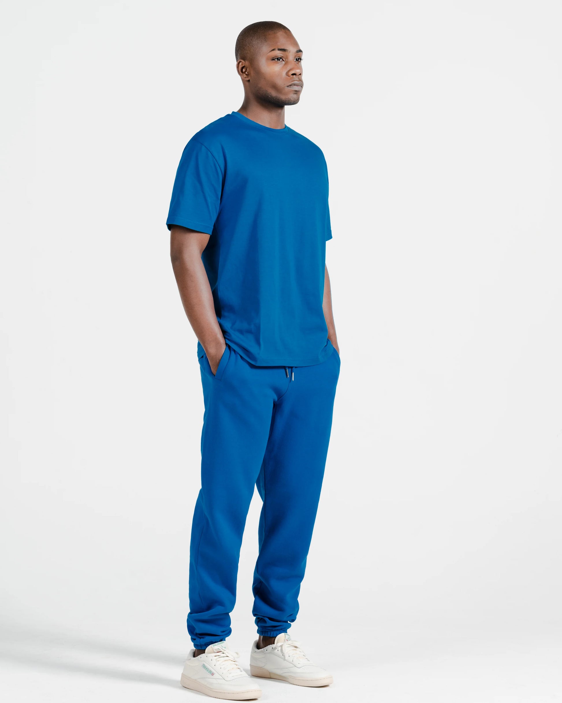 UNISEX OVERSIZES T-SHIRT PLAIN