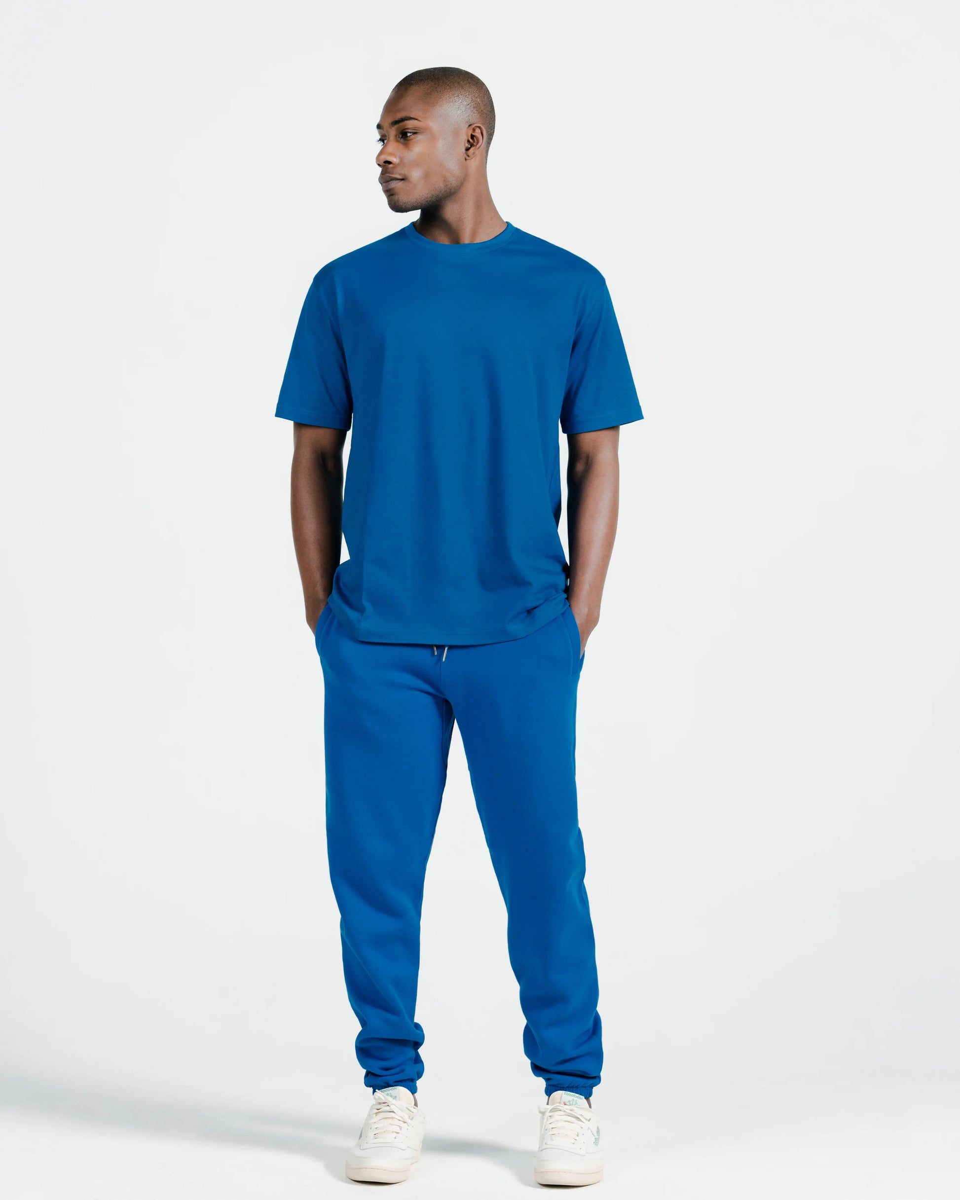 UNISEX OVERSIZES T-SHIRT PLAIN