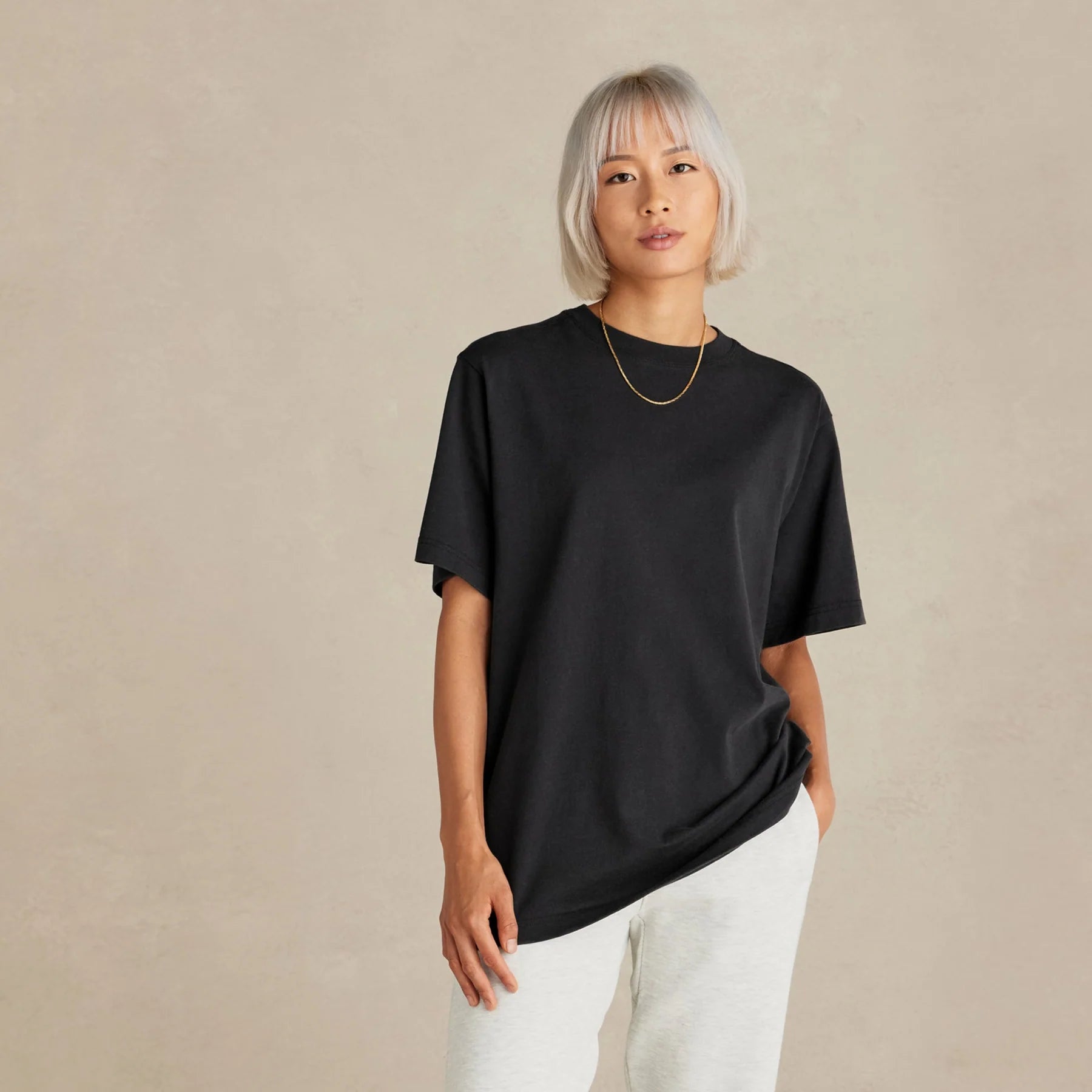 UNISEX OVERSIZES T-SHIRT PLAIN