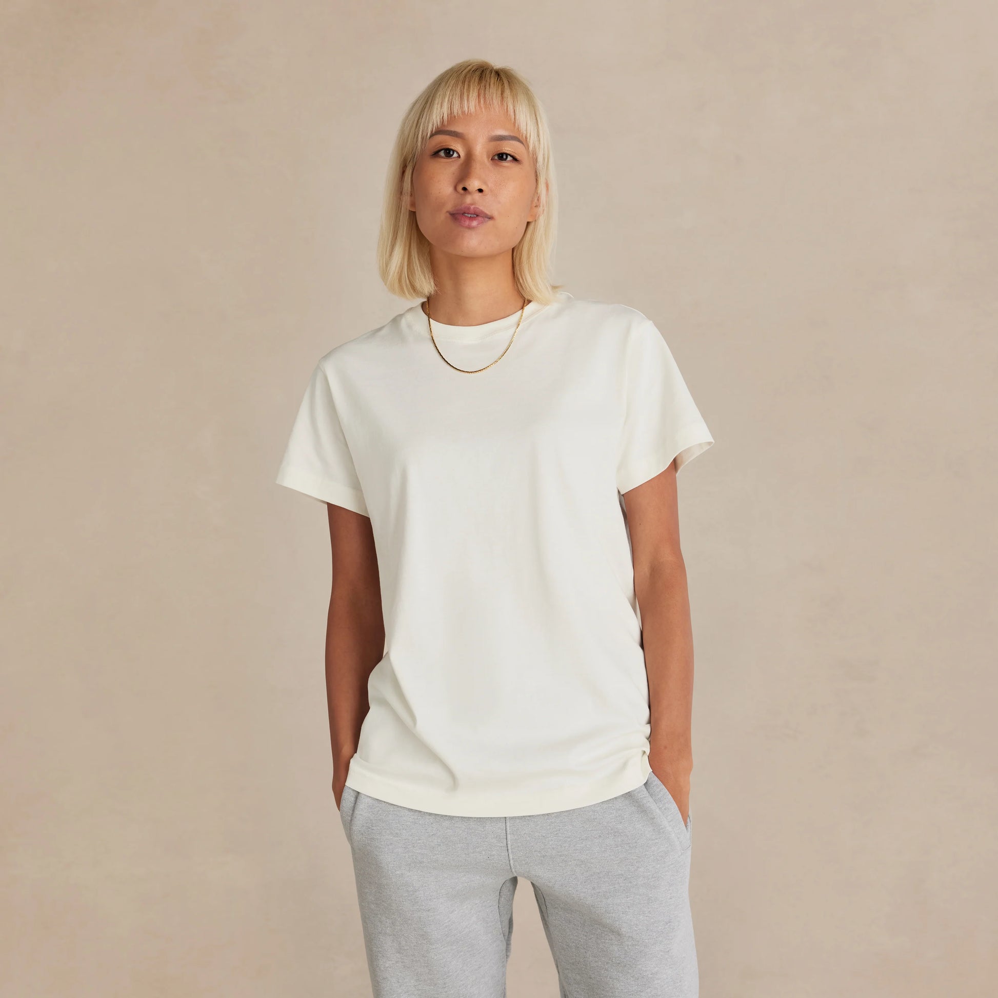 UNISEX OVERSIZES T-SHIRT PLAIN