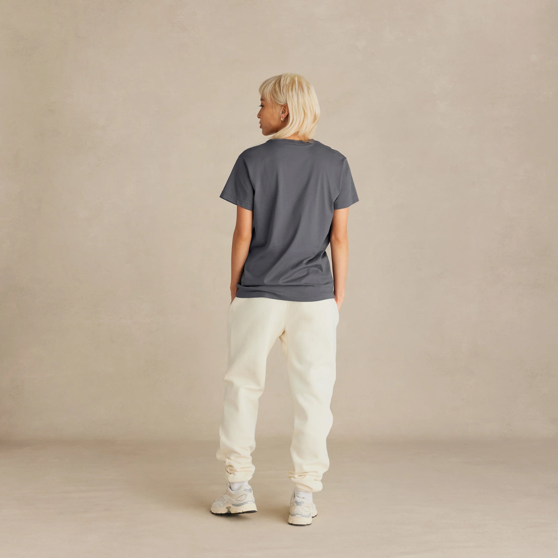 UNISEX OVERSIZES T-SHIRT PLAIN